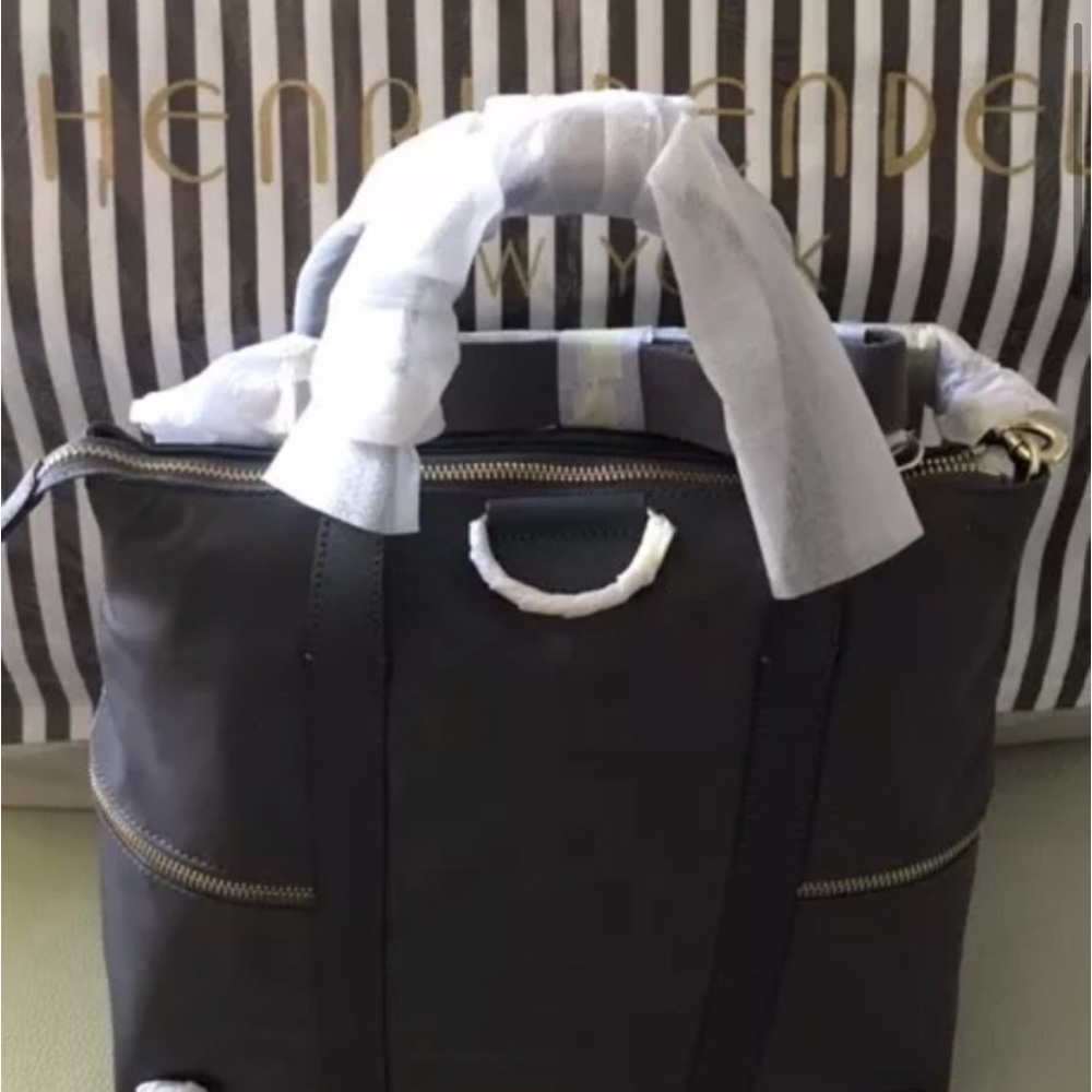 NWOT Gray Henri Bendel Jetsetter Convertible Nylon & Leather Backpack DUST BAG! - Picture 7 of 11